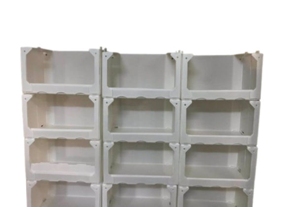 Stackable Corrugated Plastic Picking Boxes